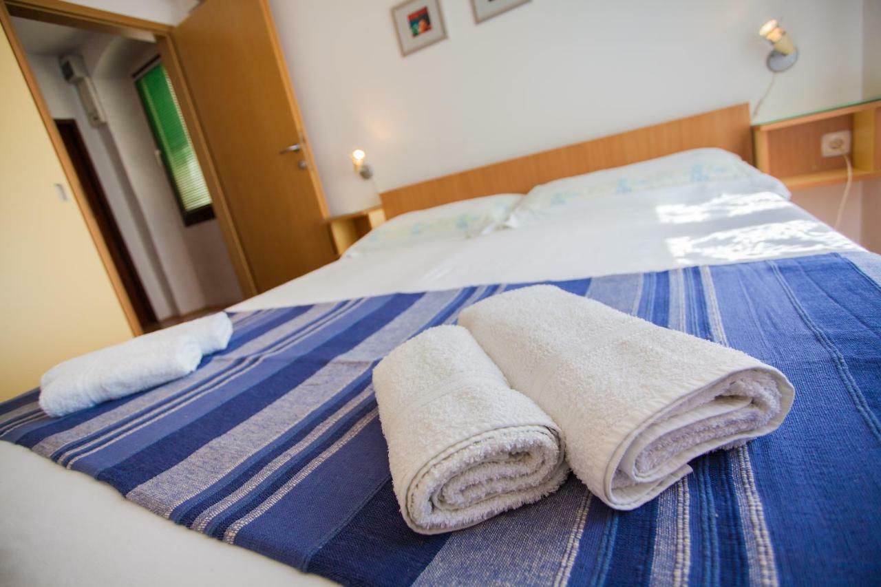 Hotel Sobe Ferlora Cres Exteriér fotografie