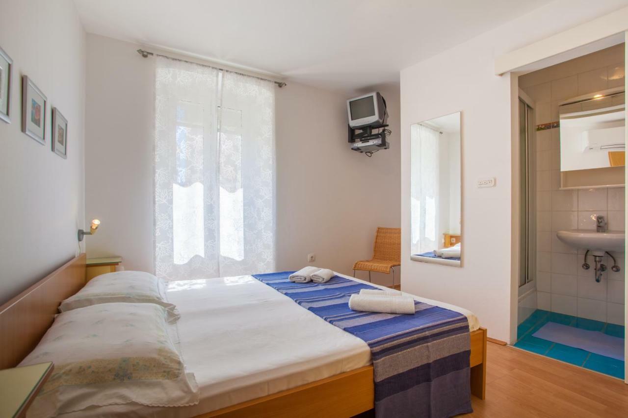 Hotel Sobe Ferlora Cres Exteriér fotografie